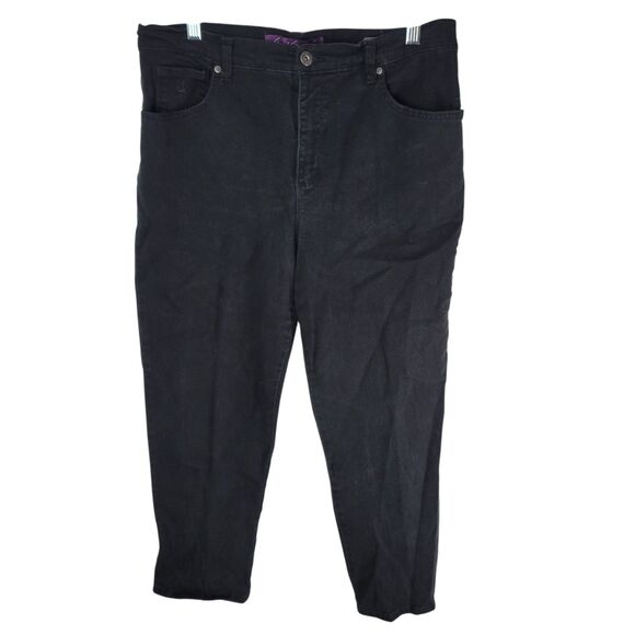 Gloria Vanderbilt Womens Size 14P Black Solid Slim Straight Leg Jeans - Picture 1 of 11